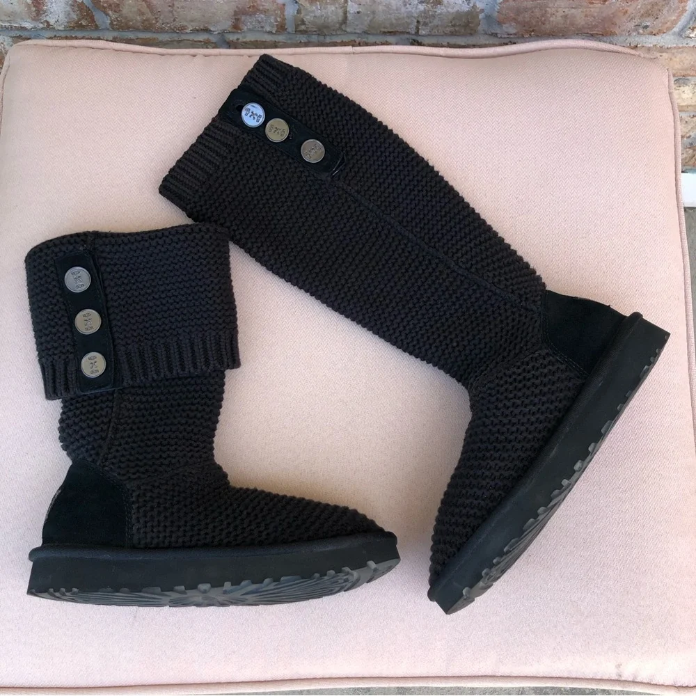 Ugg 1094949 Cardy Tall Black Knit Pull-on Button Winter Boots Women's 6
